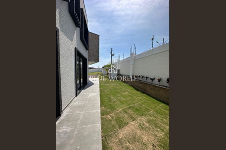 8_photo/94dcfad231.aa0f063c1fd7eb53-ATLAS-8e3c4d2e-dff1-4e6c-9e13-00c8baf19ae7.jpg de casa de condomínio à venda com 3 quartos, 226m² em Uberaba, Curitiba