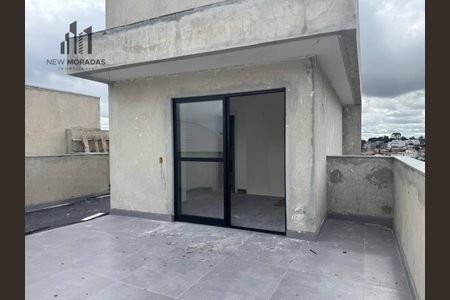 3_photo/94dcfad2d5.fab4721eb95379fc-ATLAS-e6531a3c-00c3-4e55-bdc7-6cc91abadf72.jpg de casa à venda com 3 quartos, 139m² em Uberaba, Curitiba