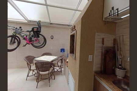 11_photo/94dcfad35f.be31b5bde481aac2-ATLAS-38d3c97b-b8a3-410e-a897-4aee2970cb9d.jpg de casa à venda com 3 quartos, 113m² em Uberaba, Curitiba