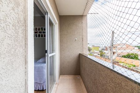 32_photo/94dcfad3a5.e1d2c46bde3eb79c-ATLAS-1212e74a-0e79-4f67-bcf8-88101fddcb85.jpg de casa à venda com 3 quartos, 130m² em Uberaba, Curitiba