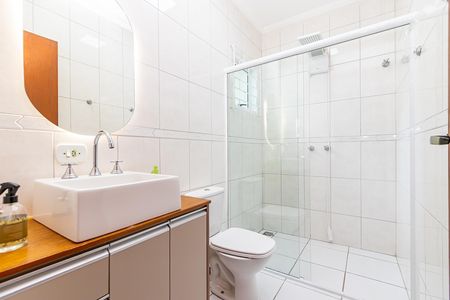 34_photo/94dcfad3a5.e1d2c46bde3eb79c-ATLAS-1de9c4dd-60c5-4d83-a749-fb30f52ee3e9.jpg de casa à venda com 3 quartos, 130m² em Uberaba, Curitiba