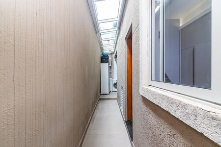 13_photo/94dcfad3a5.e1d2c46bde3eb79c-ATLAS-d2940d95-e90e-4232-a6a1-41d1a1339d61.jpg de casa à venda com 3 quartos, 130m² em Uberaba, Curitiba