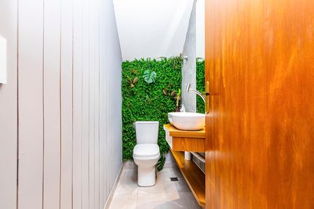 3_photo/94dcfad3a5.e1d2c46bde3eb79c-ATLAS-eac9b45f-e186-4d66-bc49-17df4c6d6eb5.jpg de casa à venda com 3 quartos, 130m² em Uberaba, Curitiba