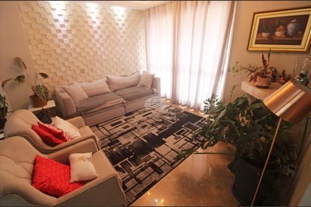 5_photo/94dcfad3b5.f3799f84f263c902-ATLAS-c0ca0270-a044-4655-890c-4e35675b682d.jpg de casa para alugar com 3 quartos, 296m² em Uberaba, Curitiba