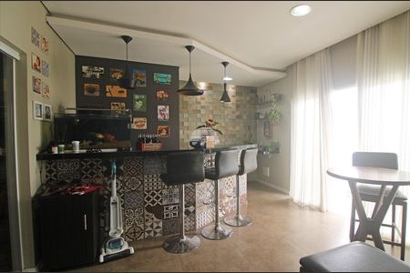 9_photo/94dcfad3b5.f3799f84f263c902-ATLAS-c8793925-3930-4d3e-a42d-9126dd2db2b2.jpg de casa para alugar com 3 quartos, 296m² em Uberaba, Curitiba