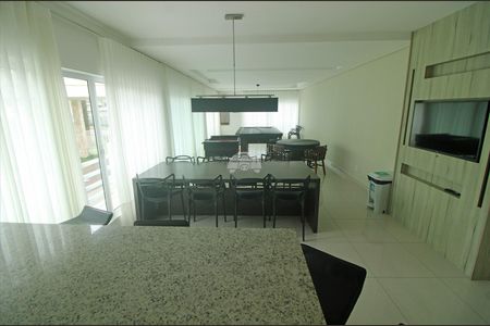 34_photo/94dcfad3b5.f3799f84f263c902-ATLAS-ea23ffb2-f97e-452d-a6e0-f4d95ecdd43e.jpg de casa para alugar com 3 quartos, 296m² em Uberaba, Curitiba