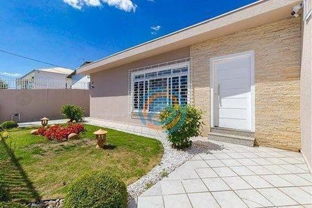 2_photo/94dcfad63b.201b5df007c8fb6e-ATLAS-4c0b78fb-575f-4770-b344-cd37df6320a4.jpg de casa à venda com 4 quartos, 250m² em Boqueirão, Curitiba