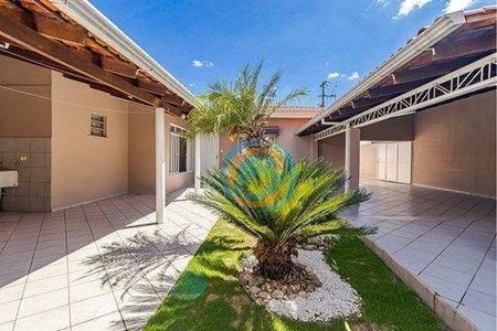 14_photo/94dcfad63b.201b5df007c8fb6e-ATLAS-6149ecd5-ab8a-44dd-a621-7b637c013711.jpg de casa à venda com 4 quartos, 250m² em Boqueirão, Curitiba