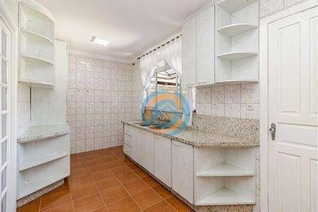 21_photo/94dcfad63b.201b5df007c8fb6e-ATLAS-bf363813-dd27-4411-8cc3-bfd55949b5d8.jpg de casa à venda com 4 quartos, 250m² em Boqueirão, Curitiba