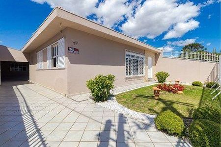 4_photo/94dcfad63b.f1ebba836060b494-ATLAS-8c8f5ab0-6ade-43eb-906f-b8fc813eb95e.jpg de casa à venda com 4 quartos, 250m² em Boqueirão, Curitiba