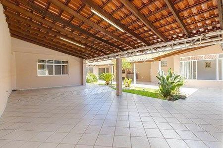 8_photo/94dcfad63b.f1ebba836060b494-ATLAS-f19a38ff-2d5e-46a8-ba1a-333c3d400d93.jpg de casa à venda com 4 quartos, 250m² em Boqueirão, Curitiba