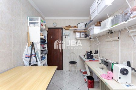 2_photo/94dcfae009.8dcc28213321b9fb-ATLAS-1a13d303-4f14-4b52-bafd-0a4b17298bb4.jpg de casa à venda com 5 quartos, 265m² em Boqueirão, Curitiba
