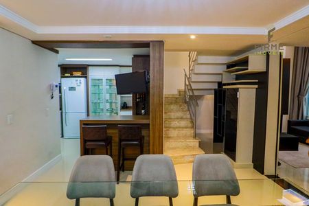 9_photo/94dcfae033.b0a88cb1fafa113c-ATLAS-2836c5f9-7c19-4fa1-9cb2-3bf29675cfee.jpg de casa à venda com 4 quartos, 265m² em Hauer, Curitiba