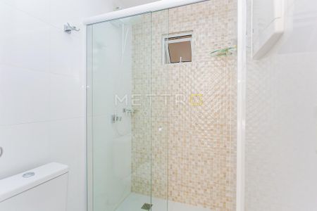 8_photo/94dcfae033.b0a88cb1fafa113c-ATLAS-3417c321-6a66-4e92-a042-5bafeec30a4e.jpg de casa à venda com 4 quartos, 291m² em Hauer, Curitiba