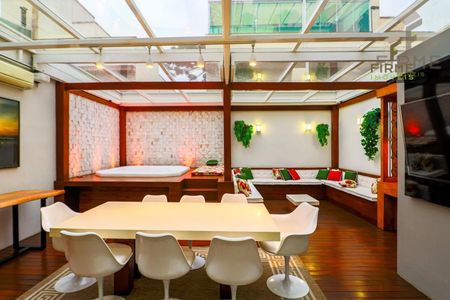 7_photo/94dcfae033.b0a88cb1fafa113c-ATLAS-345a722f-3096-49be-a3b9-efdac01dafe8.jpg de casa à venda com 4 quartos, 265m² em Hauer, Curitiba