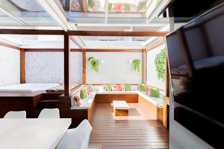 4_photo/94dcfae033.b0a88cb1fafa113c-ATLAS-4603faff-a574-4491-bcf8-3bcbfa76abd3.jpg de casa à venda com 4 quartos, 291m² em Hauer, Curitiba