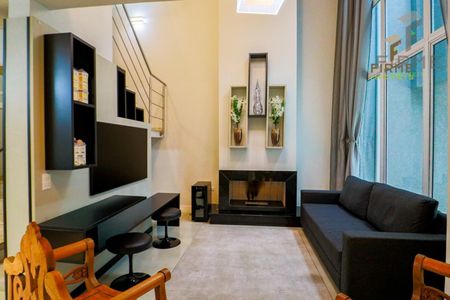 7_photo/94dcfae033.b0a88cb1fafa113c-ATLAS-67f3d5a2-1b73-43bc-b441-5126b71febdd.jpg de casa à venda com 4 quartos, 265m² em Hauer, Curitiba