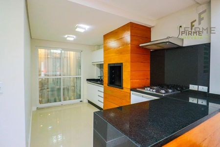 25_photo/94dcfae033.b0a88cb1fafa113c-ATLAS-d00e8664-9790-40c4-aa97-9bb43330d64f.jpg de casa à venda com 4 quartos, 265m² em Hauer, Curitiba