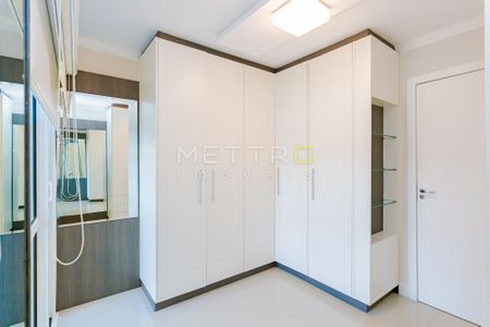 12_photo/94dcfae033.b0a88cb1fafa113c-ATLAS-ef58a43b-2d97-4ba1-8df6-0f0bbb9ab528.jpg de casa à venda com 4 quartos, 291m² em Hauer, Curitiba