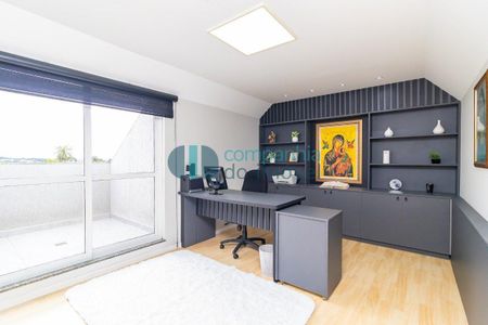 4_photo/94dcfae041.9d59febd13ef1e73-ATLAS-20dd6dee-5a1e-4108-9523-c7fb6fc5b30d.jpg de casa à venda com 0 quarto, 180m² em Boqueirão, Curitiba