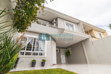 2_photo/94dcfae041.9d59febd13ef1e73-ATLAS-e94b2396-e451-4729-acc9-36da20786e31.jpg de casa à venda com 0 quarto, 180m² em Boqueirão, Curitiba