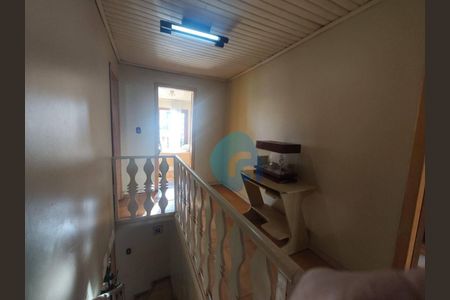 11_photo/94dcfae051.de9b534f8374a597-ATLAS-a85d8728-a823-4cbb-9285-2d493d8019ee.jpg de casa à venda com 3 quartos, 155m² em Boqueirão, Curitiba