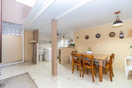 13_photo/94dcfae113.7d44486df2fbe63f-ATLAS-fb487cef-519d-455b-bdce-17036ced2376.jpg de casa à venda com 3 quartos, 98m² em Boqueirão, Curitiba