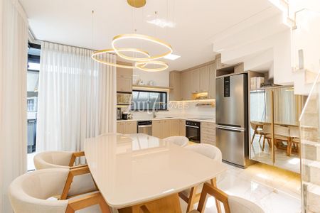 8_photo/94dcfae1ab.0147e9adf0b4bdbc-ATLAS-1c66848f-a636-4943-b7ac-b7d0aea013f6.jpg de casa à venda com 3 quartos, 138m² em Boqueirão, Curitiba