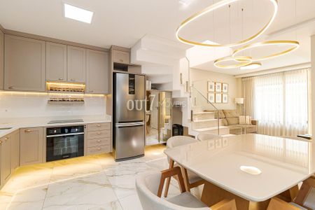 8_photo/94dcfae1ab.0147e9adf0b4bdbc-ATLAS-5e2f21a1-ad57-4ec3-ba2c-9768de6291e4.jpg de casa à venda com 3 quartos, 138m² em Boqueirão, Curitiba