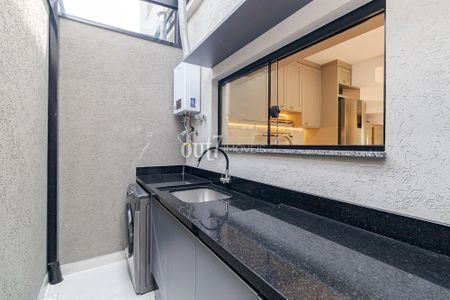 29_photo/94dcfae1ab.0147e9adf0b4bdbc-ATLAS-615130a3-5ea8-4f73-93d8-c5eef3a1e4a1.jpg de casa à venda com 3 quartos, 138m² em Boqueirão, Curitiba