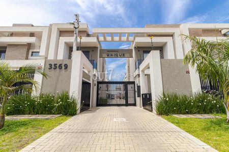 3_photo/94dcfae1ab.0147e9adf0b4bdbc-ATLAS-62ba8b5f-6397-4149-a4ec-438dac23b0b7.jpg de casa à venda com 3 quartos, 138m² em Boqueirão, Curitiba