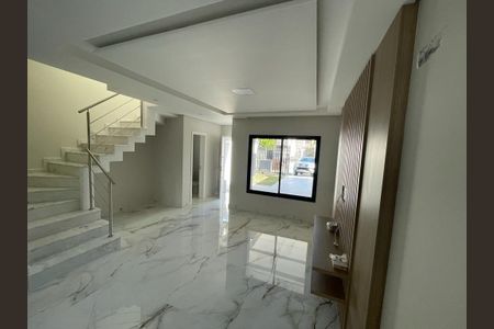 3_photo/94dcfae1b9.95dc51c3be3c20f3-ATLAS-59755cc4-755c-4df8-9362-ea2a23be54f5.jpg de casa para alugar com 3 quartos, 151m² em Hauer, Curitiba