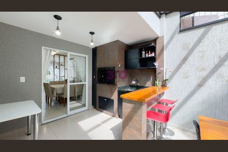 8_photo/94dcfae735.8e16fa7890a32da2-ATLAS-16f8bbad-4d4f-48d8-ac98-1e323ad01dce.jpg de casa à venda com 3 quartos, 140m² em Boqueirão, Curitiba