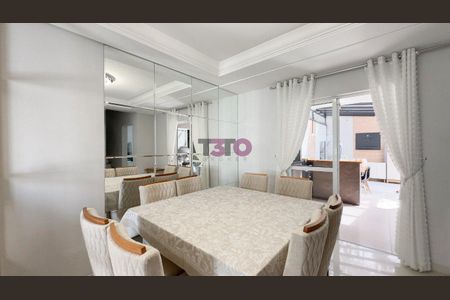 7_photo/94dcfae735.8e16fa7890a32da2-ATLAS-64cfb1b4-3d22-4798-9c7b-a48401904e54.jpg de casa à venda com 3 quartos, 140m² em Boqueirão, Curitiba