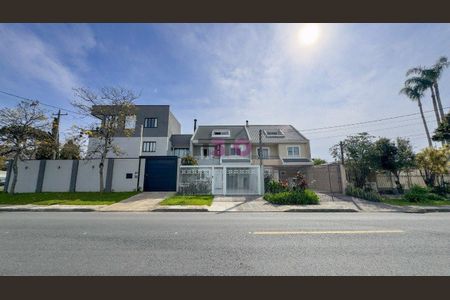 40_photo/94dcfae735.8e16fa7890a32da2-ATLAS-d3274acd-55b7-43cb-ac43-ed23b2955083.jpg de casa à venda com 3 quartos, 140m² em Boqueirão, Curitiba