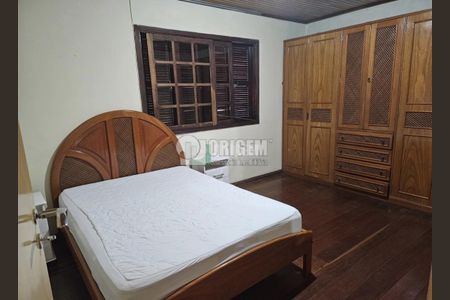 8_photo/94dcfae7b9.918d0294a17b71ef-ATLAS-b394f043-2ebb-44cf-b79c-cc2b8c0116b1.jpg de casa para alugar com 3 quartos, 250m² em Hauer, Curitiba