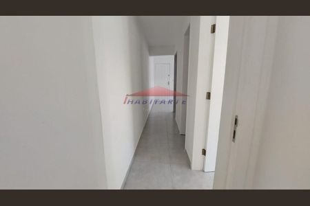 3_photo/94dcfaeaa7.a21003c10ef33598-ATLAS-5d2a45c0-9194-4038-bafd-6c82647e3db9.jpg de apartamento à venda com 2 quartos, 40m² em Uberaba, Curitiba