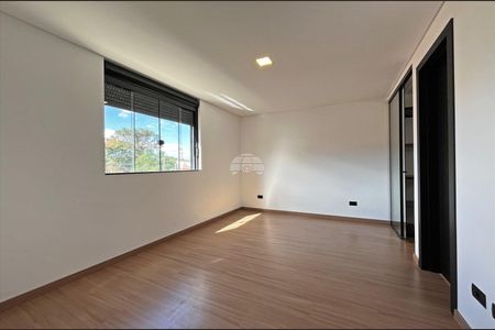 13_photo/94dcfaeac3.4b4cb633e174f736-ATLAS-f642d147-2961-485a-8fa0-dd0d12c83c97.jpg de casa para alugar com 3 quartos, 120m² em Uberaba, Curitiba