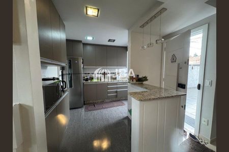 4_photo/94dcfaeae3.ae3d86bef28e162d-ATLAS-3468651d-fe2d-40c4-b4e0-8754ca332f56.jpg de casa à venda com 0 quarto, 75m² em Uberaba, Curitiba