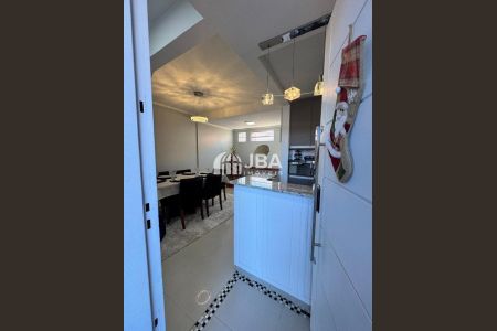 9_photo/94dcfaeae3.ae3d86bef28e162d-ATLAS-60b766b1-a69d-4416-a992-b27d9288bf10.jpg de casa à venda com 0 quarto, 75m² em Uberaba, Curitiba