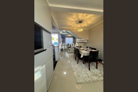 3_photo/94dcfaeae3.ae3d86bef28e162d-ATLAS-9298d44f-526d-471a-acf8-181b3af68cf9.jpg de casa à venda com 0 quarto, 75m² em Uberaba, Curitiba