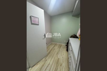 16_photo/94dcfaeae3.ae3d86bef28e162d-ATLAS-d9a1deb1-5c60-42ab-923f-3e25a1b731f5.jpg de casa à venda com 0 quarto, 75m² em Uberaba, Curitiba