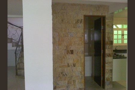 10_photo/94dcfaebd9.212196aa7d059eb3-ATLAS-3e6a2f8d-2676-4108-ae97-6608150d43e5.jpg de casa à venda com 3 quartos, 320m² em Boqueirão, Curitiba