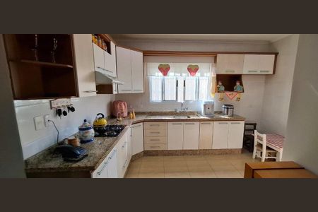 7_photo/94dcfaf213.c5a7f4bba314faf6-ATLAS-973bd0b7-3a85-4792-af9f-5928dceac4f6.jpg de casa à venda com 4 quartos, 175m² em Boqueirão, Curitiba