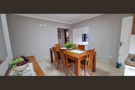 5_photo/94dcfaf213.c5a7f4bba314faf6-ATLAS-be888d67-b441-4b1e-a0c8-745d8e790cd8.jpg de casa à venda com 4 quartos, 175m² em Boqueirão, Curitiba