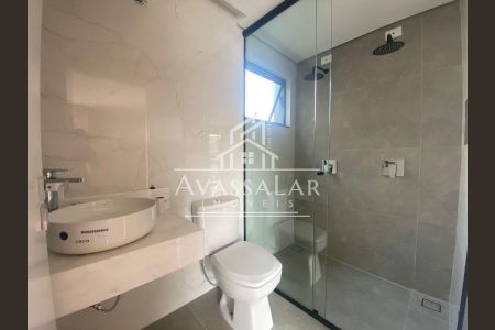 7_photo/94dcfaf7ef.570fd54df69eb064-ATLAS-85e85aab-ca1b-415c-92e3-55e103ab9683.jpg de casa à venda com 3 quartos, 202m² em Boqueirão, Curitiba