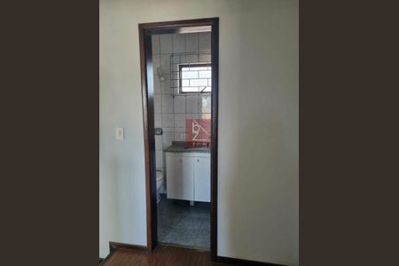 8_photo/94dcfaf7f3.3f3bc2d210e8a6c8-ATLAS-d9359d95-04a8-4ecf-8bf8-d9f644614162.jpg de casa à venda com 3 quartos, 124m² em Boqueirão, Curitiba