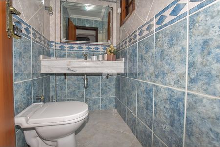 8_photo/94dcfaf89f.6d6ec593cb442cc5-ATLAS-200f0b5d-58cc-44c5-a686-45c0e5186d36.jpg de casa à venda com 3 quartos, 101m² em Boqueirão, Curitiba