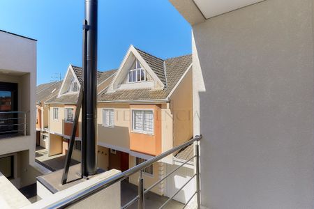 20_photo/94dcfaf8cb.da96a1a17422ca13-ATLAS-223c9c81-a6d5-4d49-9143-7c63b398ede3.jpg de casa à venda com 3 quartos, 108m² em Boqueirão, Curitiba