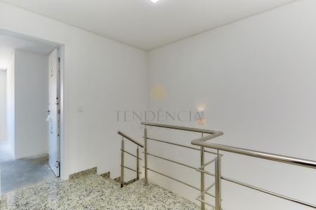 9_photo/94dcfaf8cb.da96a1a17422ca13-ATLAS-b0412876-a02a-4dc9-896e-f3a29df6ee00.jpg de casa à venda com 3 quartos, 108m² em Boqueirão, Curitiba